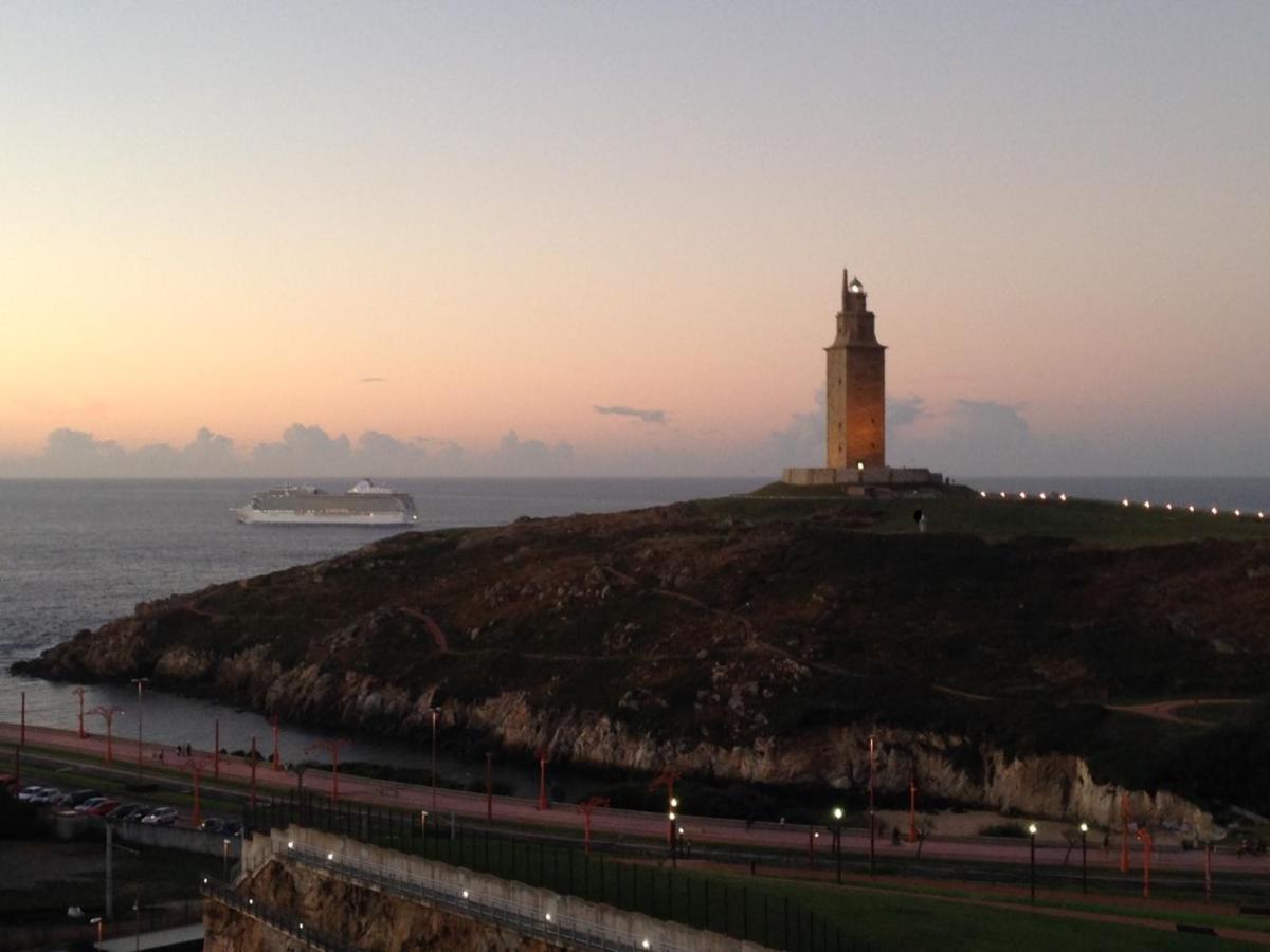 Parking, Vistas Al Mar Y Tres Habitaciones A Coruña Exteriér fotografie